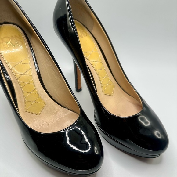 Joan & David pattent leather pumps - Picture 2 of 8